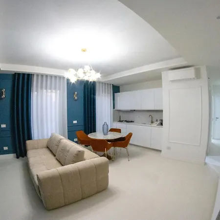 Luxury Apartment-corso Malta By Alux38 דירה *